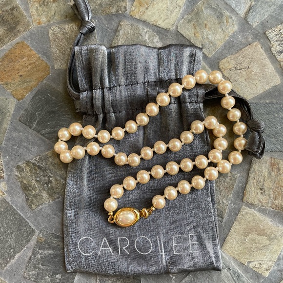 VTG Carolee 14K Gold plated pearl necklace - Picture 7 of 12